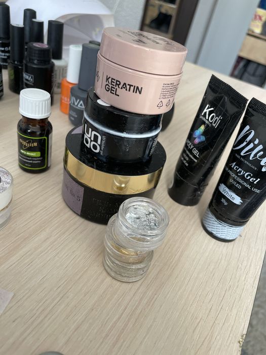 Продам всё для маникюра