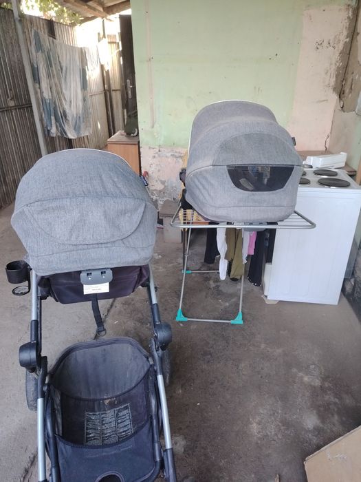 Продам коляску двух ярусную