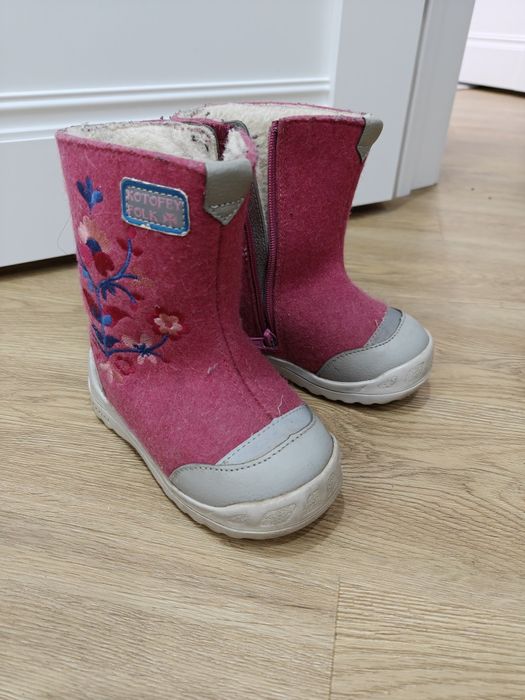 Зимние сапоги на девочку