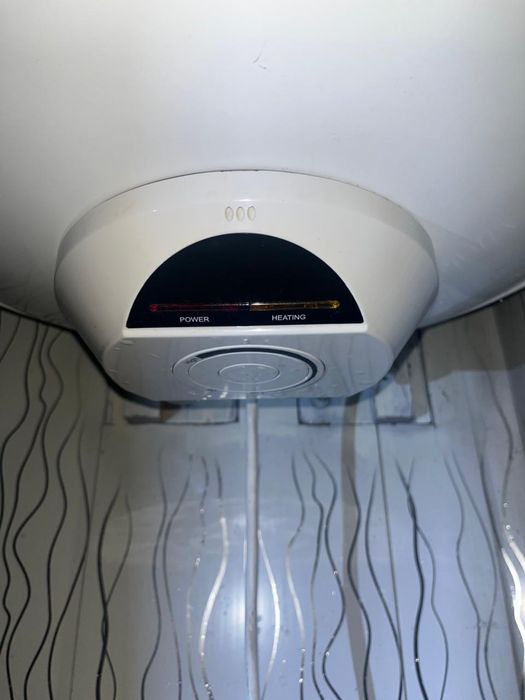 Продам бойлер Thermex ERS 80V (SilverHeat)