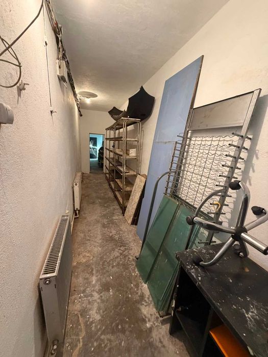Spațiu comercial de închiriat – Hunedoara, zona OM