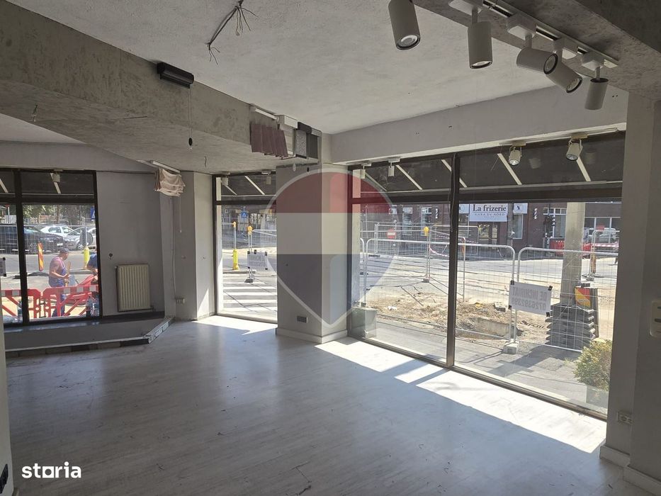 DE INCHIRIAT Spațiu comercial 230 mp S+P+E1+M Dinicu Golescu