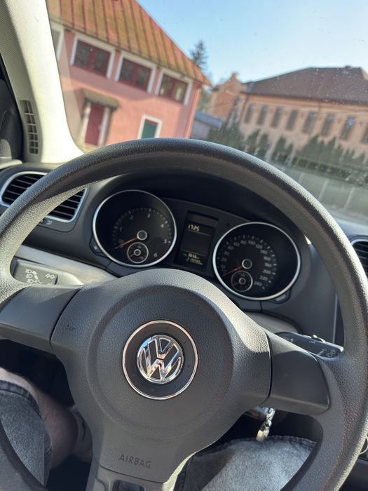 VOLKSWAGEN Golf 2011 — imagine 5