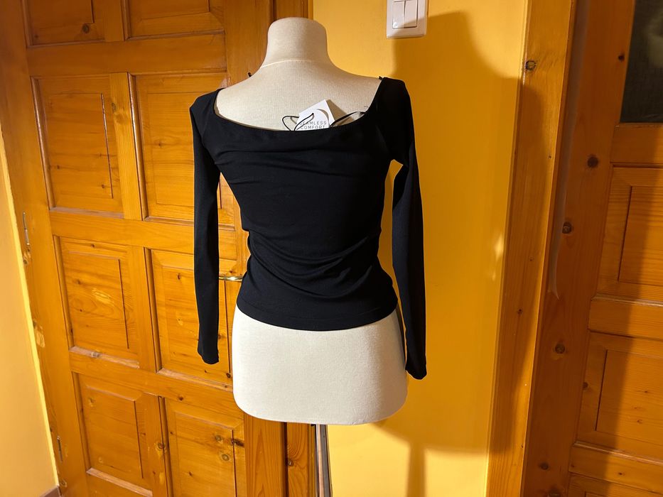 Stradivarius bluza stramta maneci lungi seamless neagra