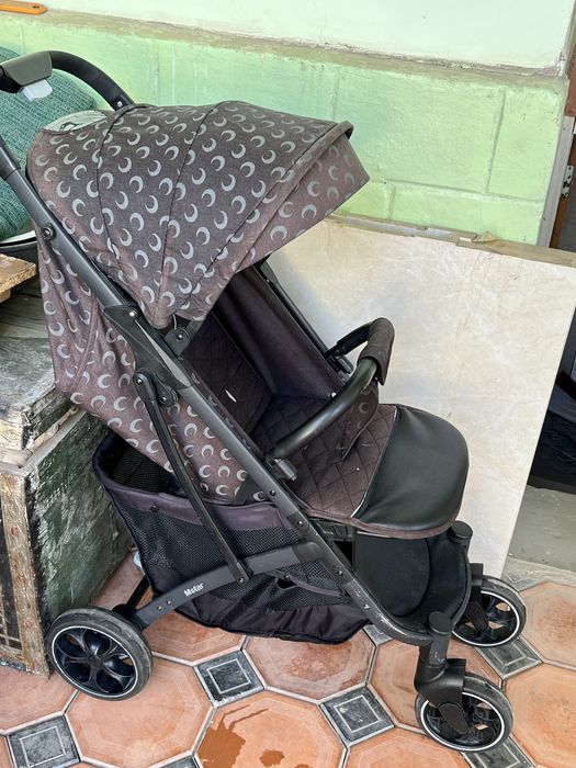 Коляска сотилади срочно!!!