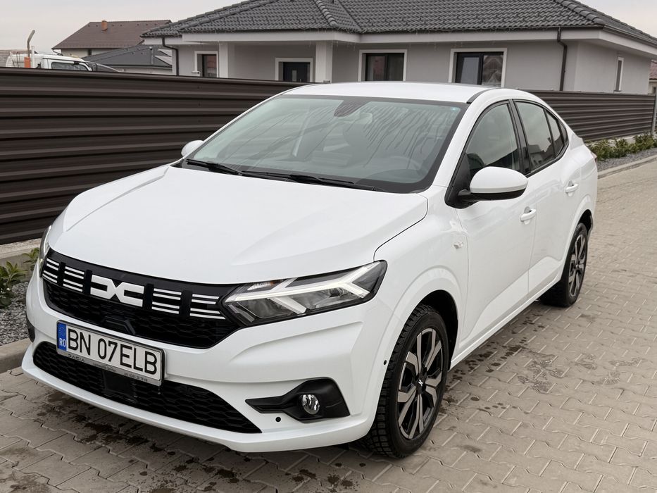 Dacia Logan Journey TCE 90 CVT, din 07.2024, in garantie, automata
