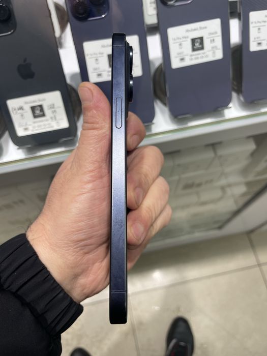 iPhone  15 Pro Max  88%  Remont bomagan