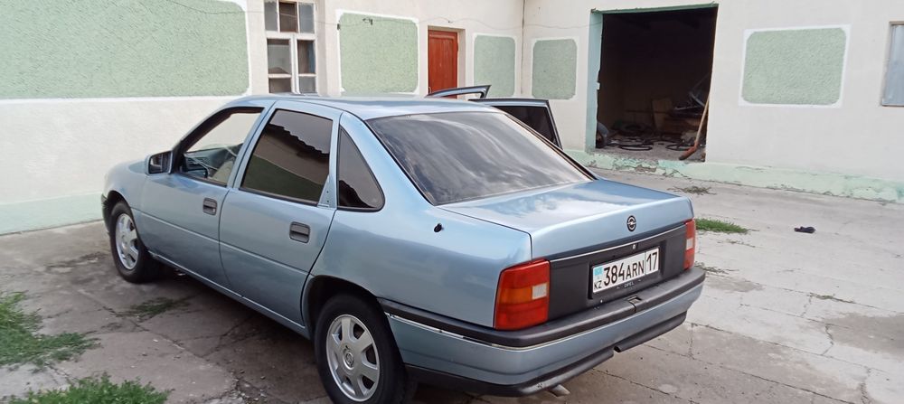 Опель вектра А автомат
