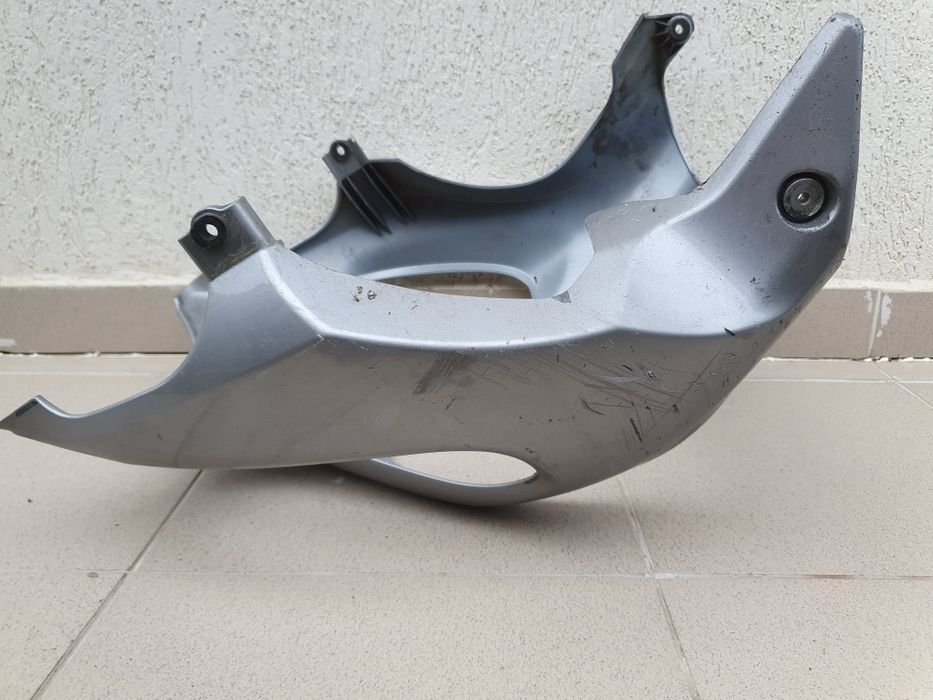 Honda Transalp 700 scut, carena motor