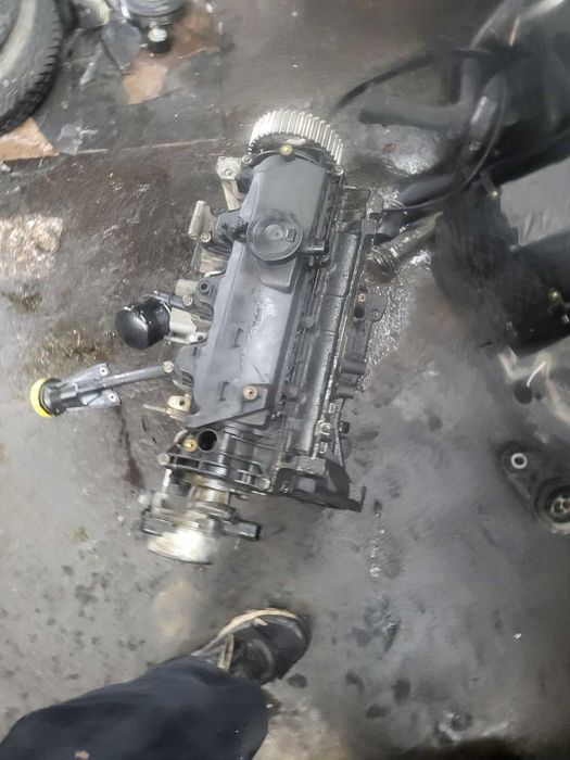 Двигател рено 1.5 110 коня на части