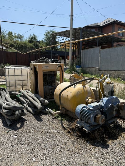 Срочно продается Агрегат для сухой стяжки