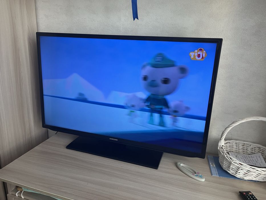 Телевизор Самсунг