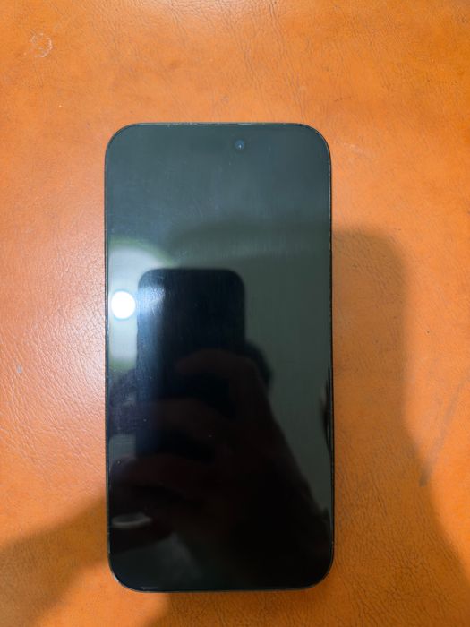 Iphone 15 plus, negru, 128GB, in conditie buna( nezgariat)
