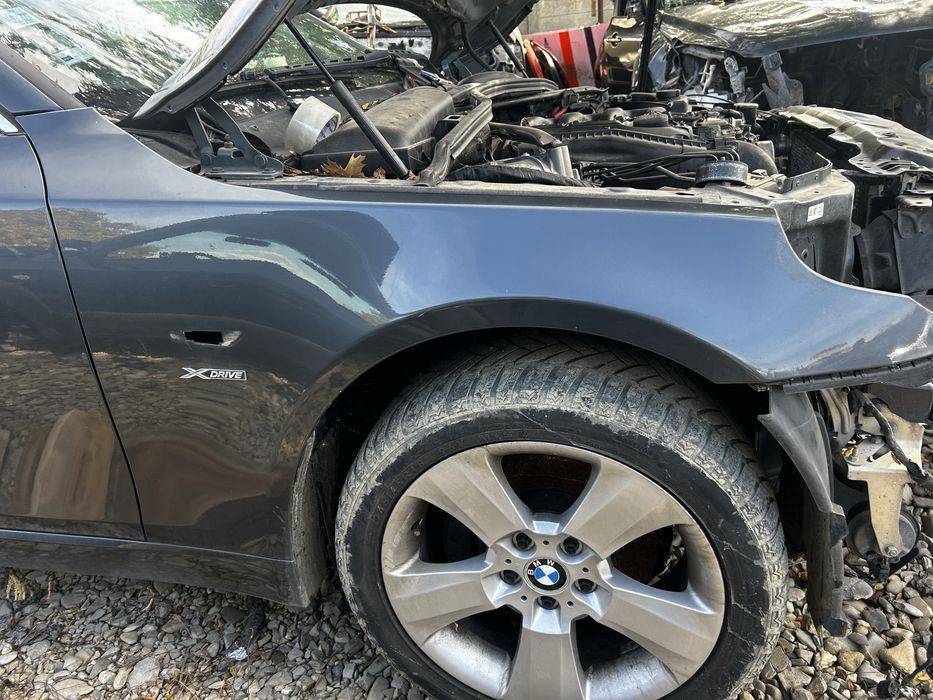 Aripă dreapta față BMW E60, E61