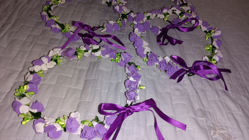 Вешалка, венок в отличном состоянии