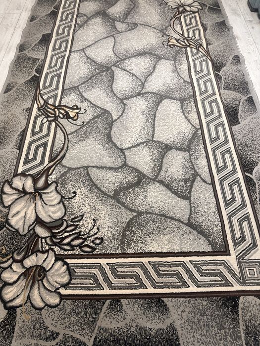 Продам ковер серый