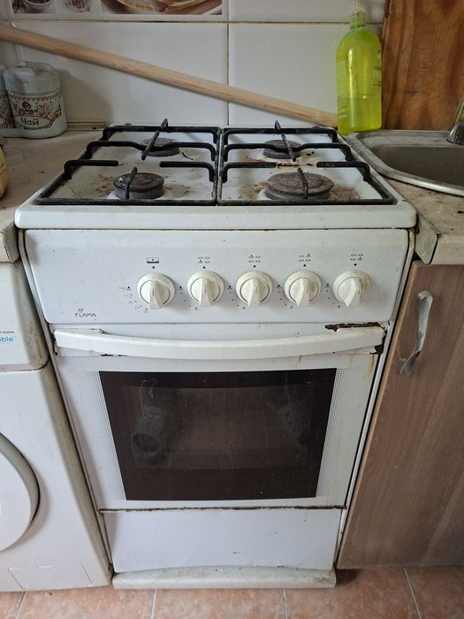 Продам  газовый плиту