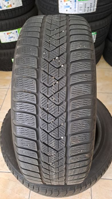 Anvelope iarna 215 50 r18 PIRELLI