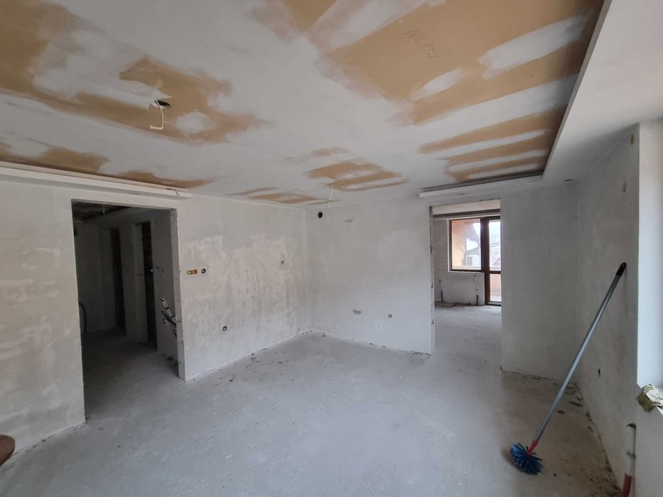 Продава се Тристаен апартамент в Благоевград, Широк център - 84 кв.м за 1000 €/кв.м - Снимка #3