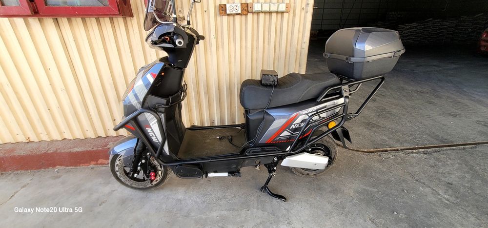 Skuter sotiladi yirushi yaxshi