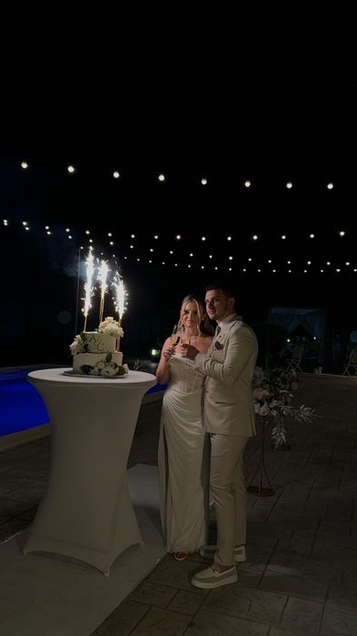 Inchiriere mese cocktail pentru evenimente