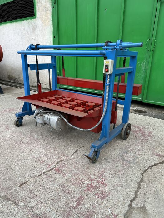 Цепной шлакоблочный станок на 220V