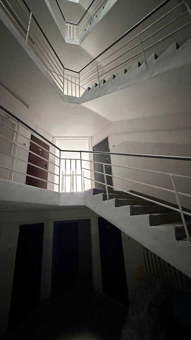 3 ком, мкрн Наурыз, 84,8м2, 2012г, 2\6