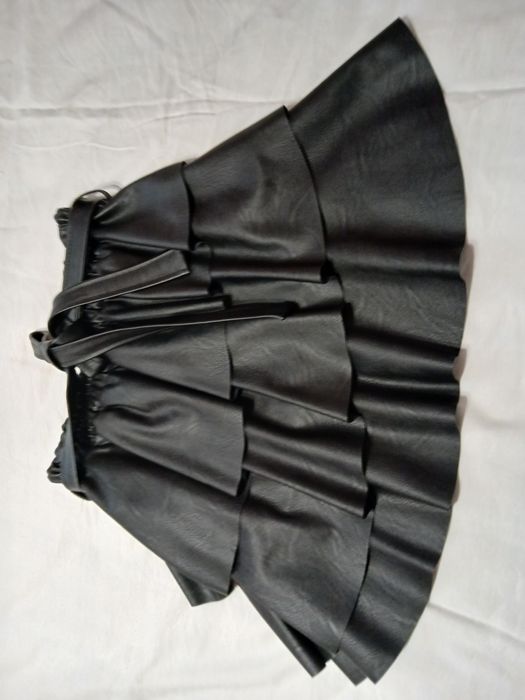 Costum imitație de piele de calitate,negru