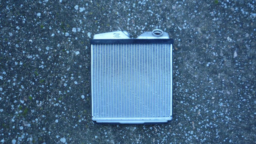 Радиатор за парно за Опел астра Ф 1.4 16 V