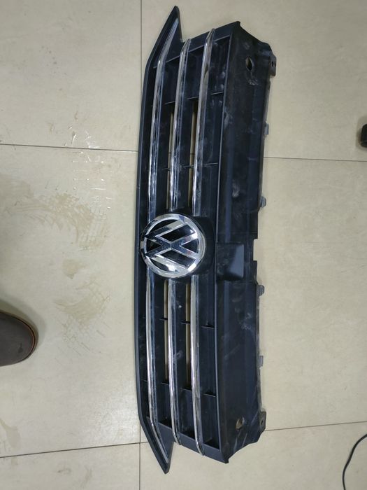 Решетка радиатора поло 5 рестайлинг