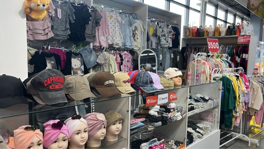 Мебель для детской одежды бизнес