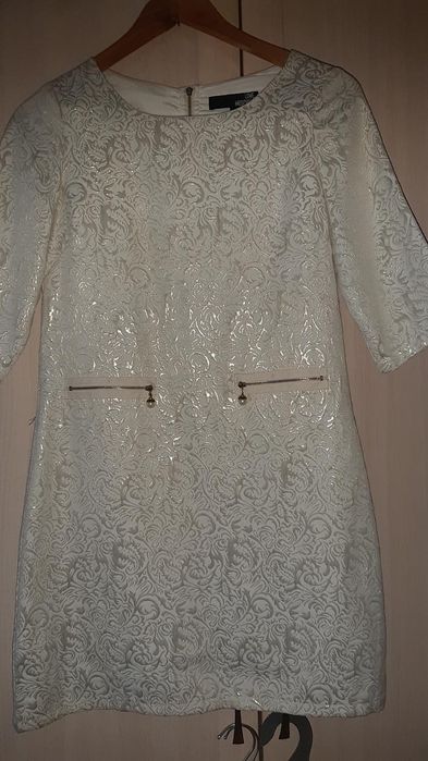 Продам платья на каждый день