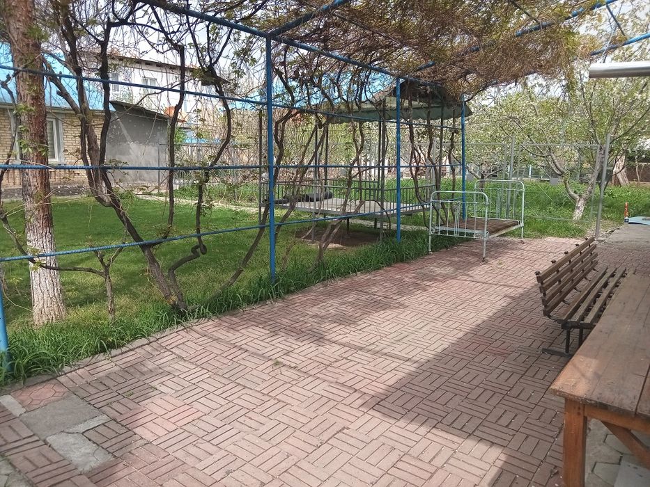 Продается дача в поселке Озодбош