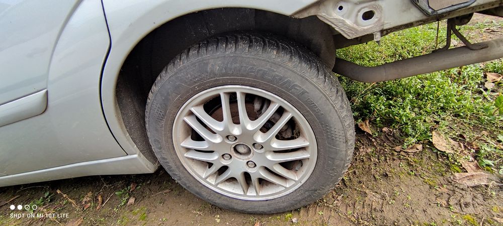 Гуми Зимни 185/75/15 Zimni Gumi Kumho