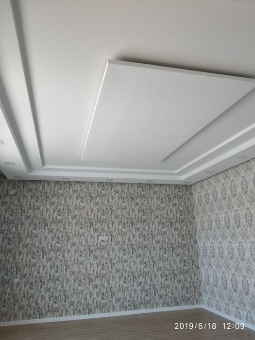 Том ëпамиз. Пластик гипсокартон.