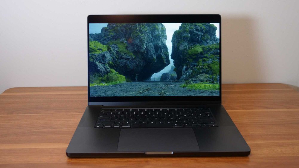 MacBook Pro 16 M4 Pro 24/512 SSD