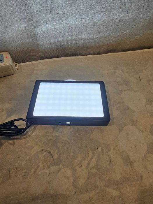 Lampa lumina NEEWER ZC-10s Usb 10W lumina alba rece