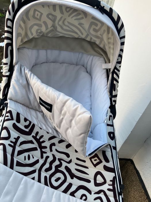 Детска количка със кошници