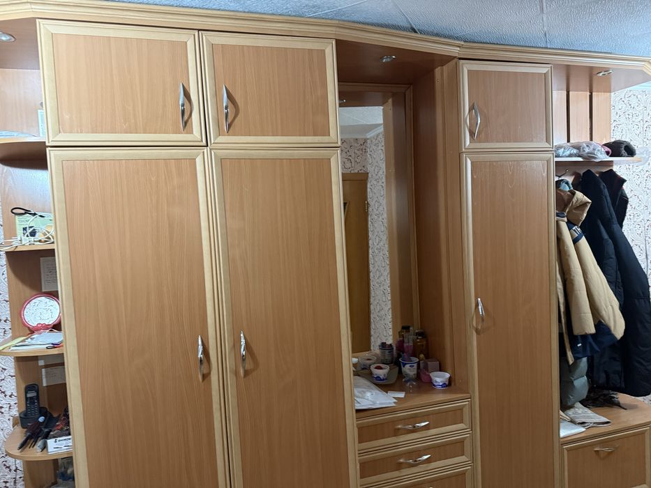 Срочно продам прихожку