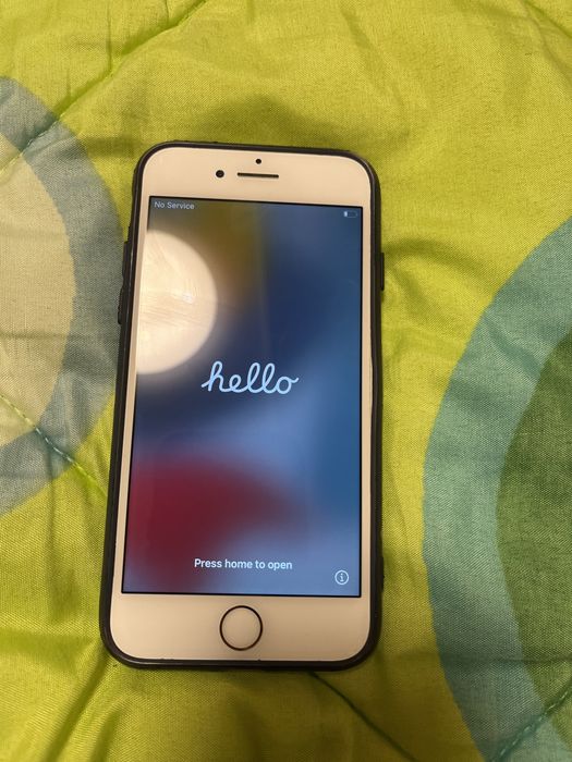 iPhone 7 rose gold, много запазен