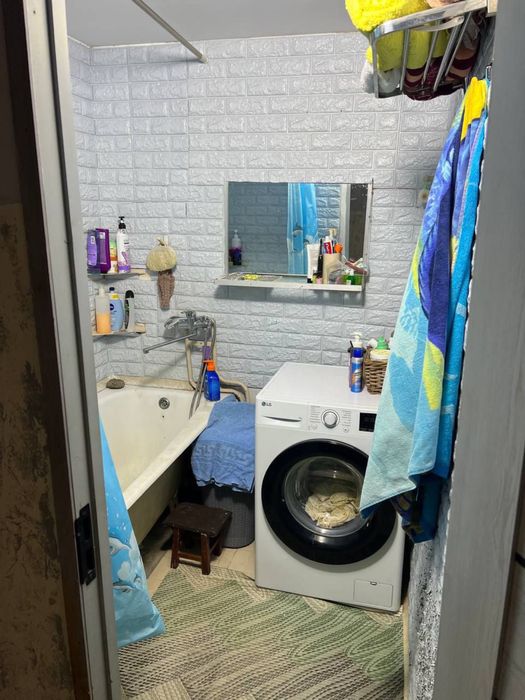 Продается 2-х комнатная квартира в сергели 4