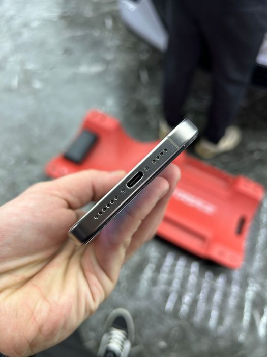 Iphone 15 pro max 256gb