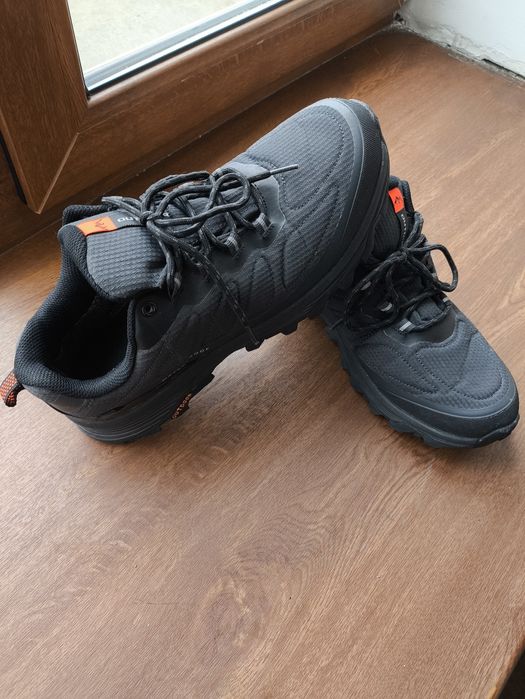 Кроссовки мужские демисезонные р -44