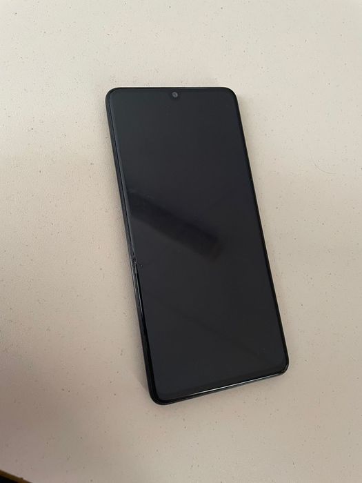 SAMSUNG A41 продам