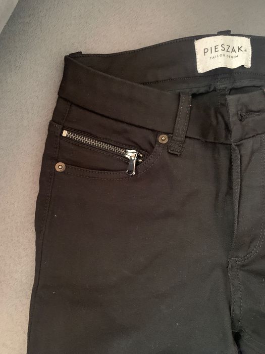 Черни дънки Pierszak