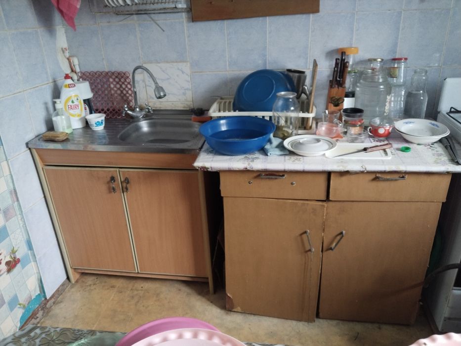 Продам тумбочки б/у