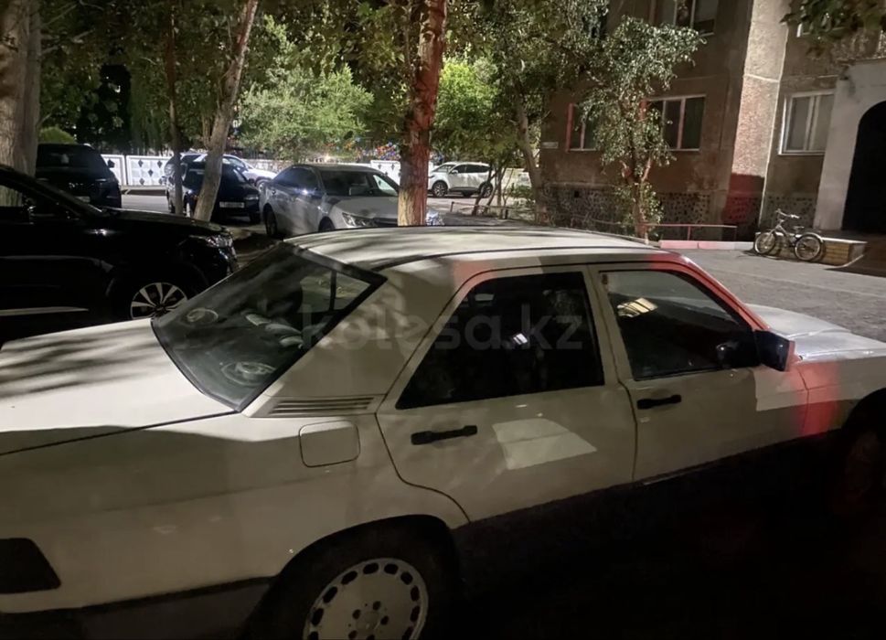 Mersedes benz 190