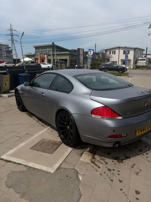 Bmw 630 i pe dreapta