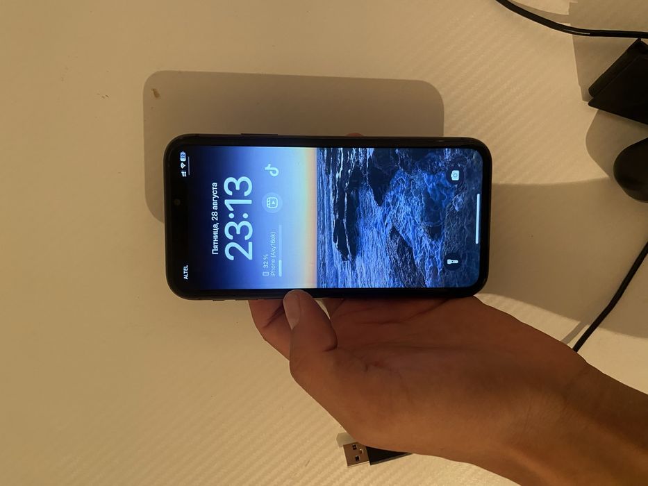 Айфон 11 без удар