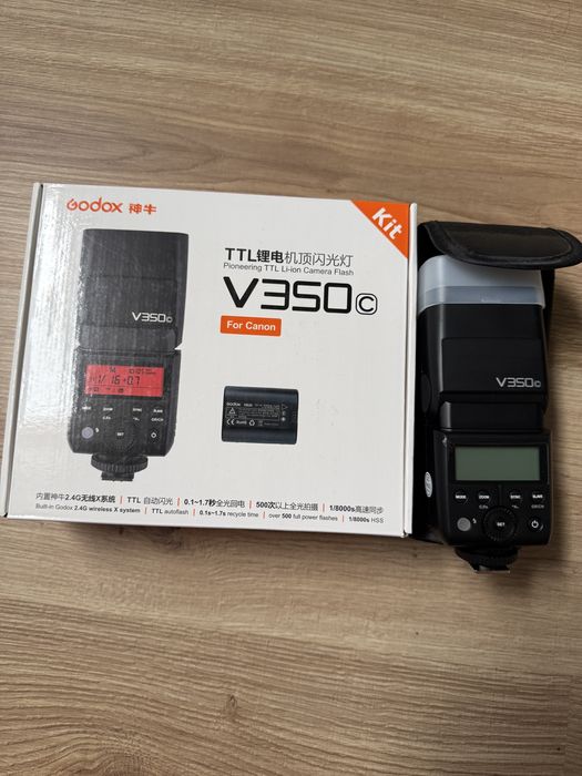 Светкавица Godox V350